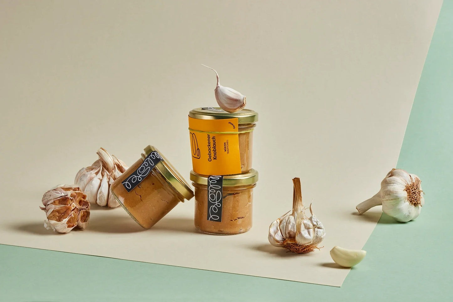 From Waste to Wow: Corporate Gift Hampers That Save the Planet (and Taste Amazing!)