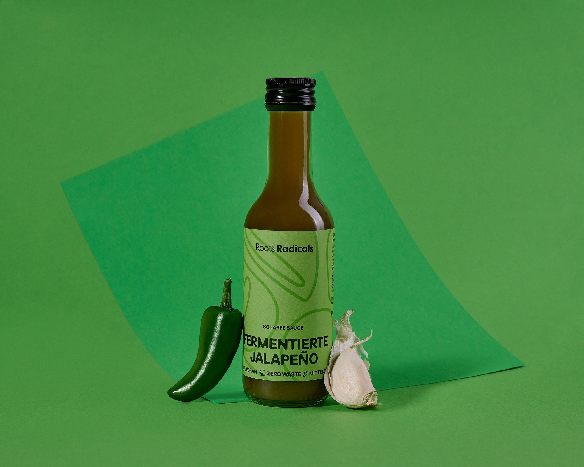 Fermented jalapeño hot sauce bringing probiotic-rich heat to your meals