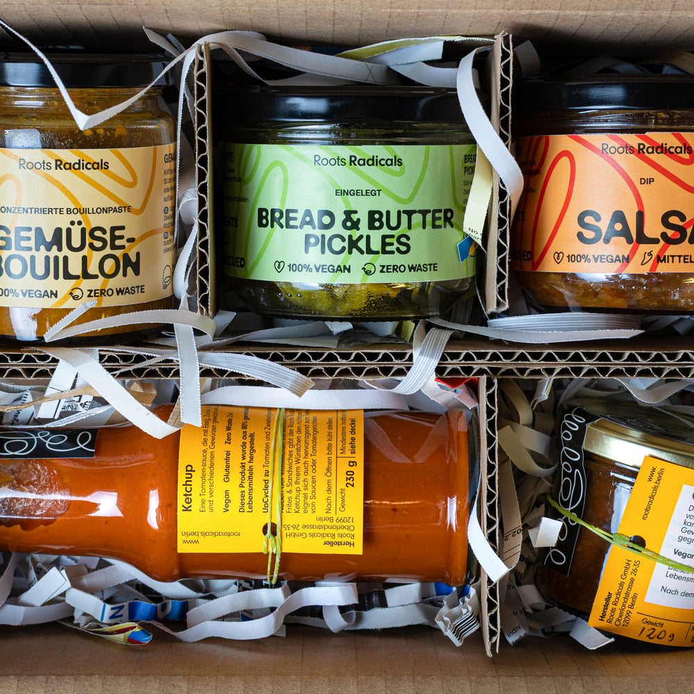 
                  
                    Giftbox - Pantry Mix
                  
                