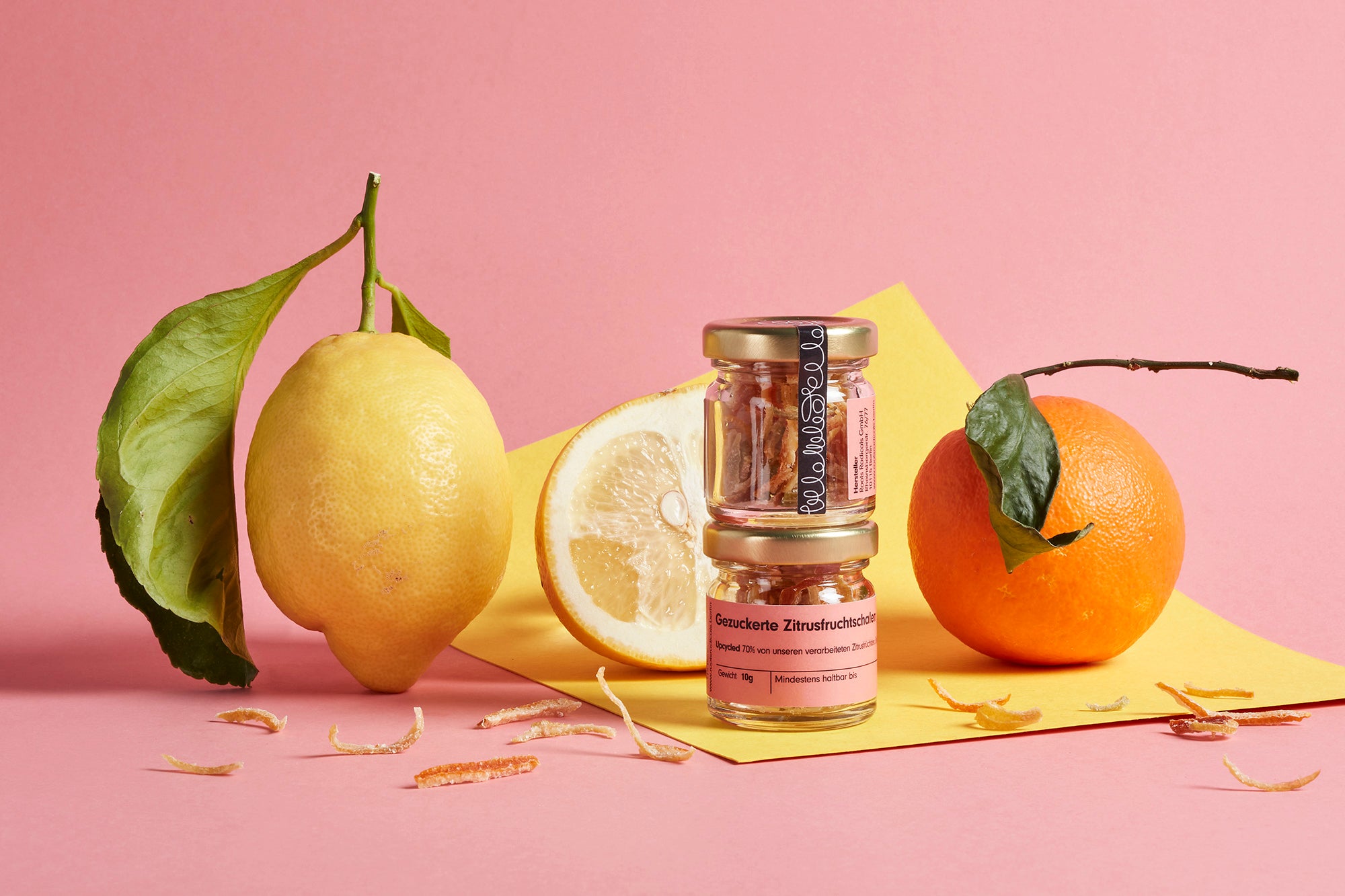 Upcycled spices for sustainable food hampers in eco-friendly corporate gifts